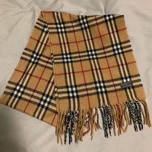 Burberry lambswool check scarf